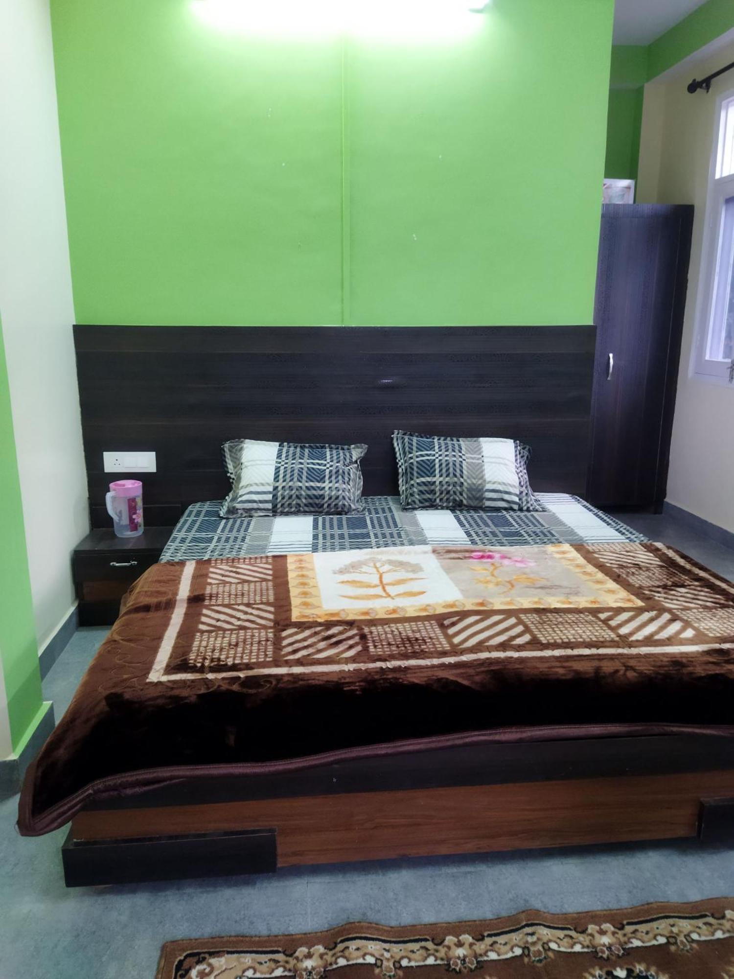 Tree Valley Homestay Chail Zewnętrze zdjęcie