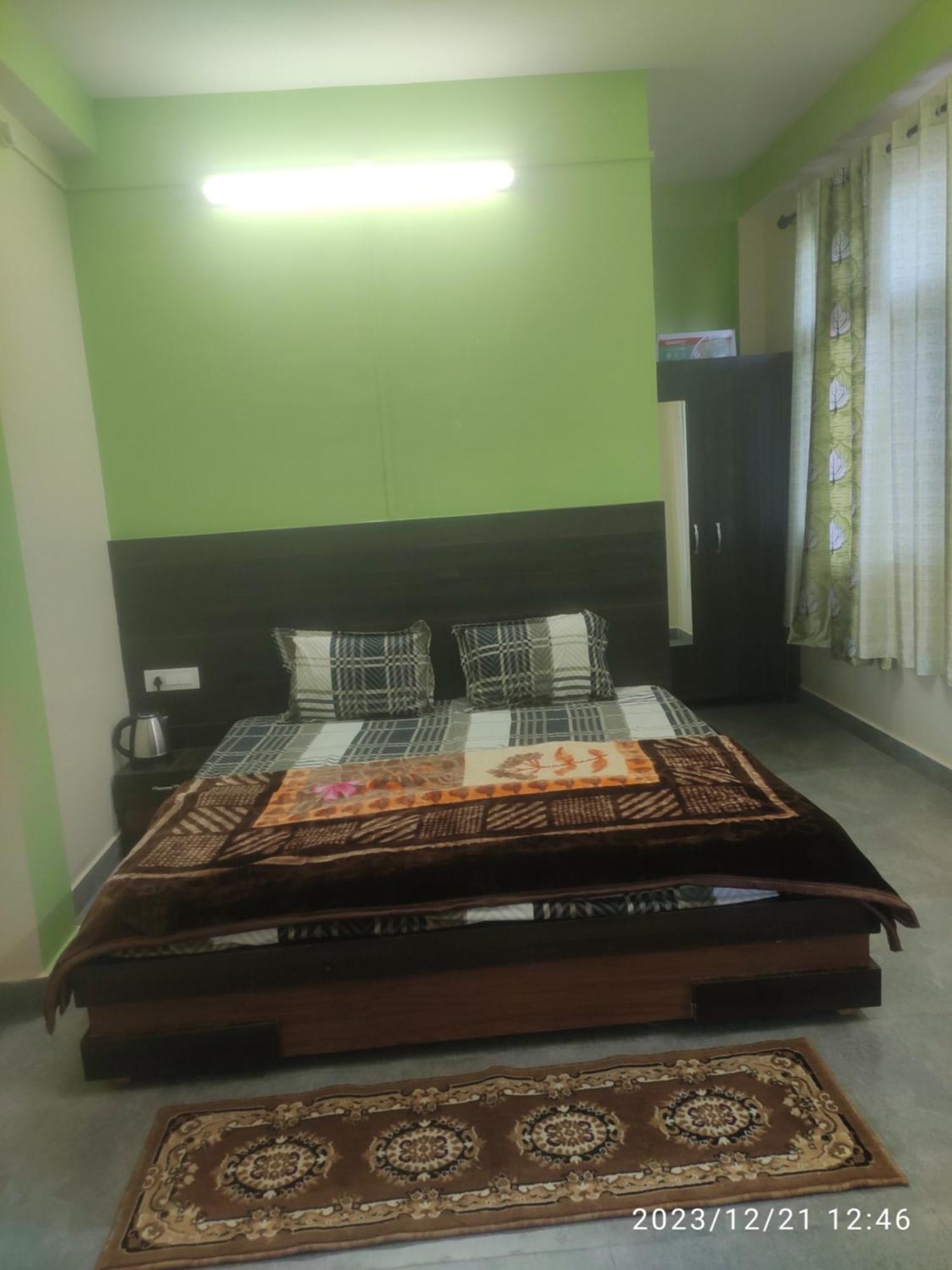 Tree Valley Homestay Chail Zewnętrze zdjęcie