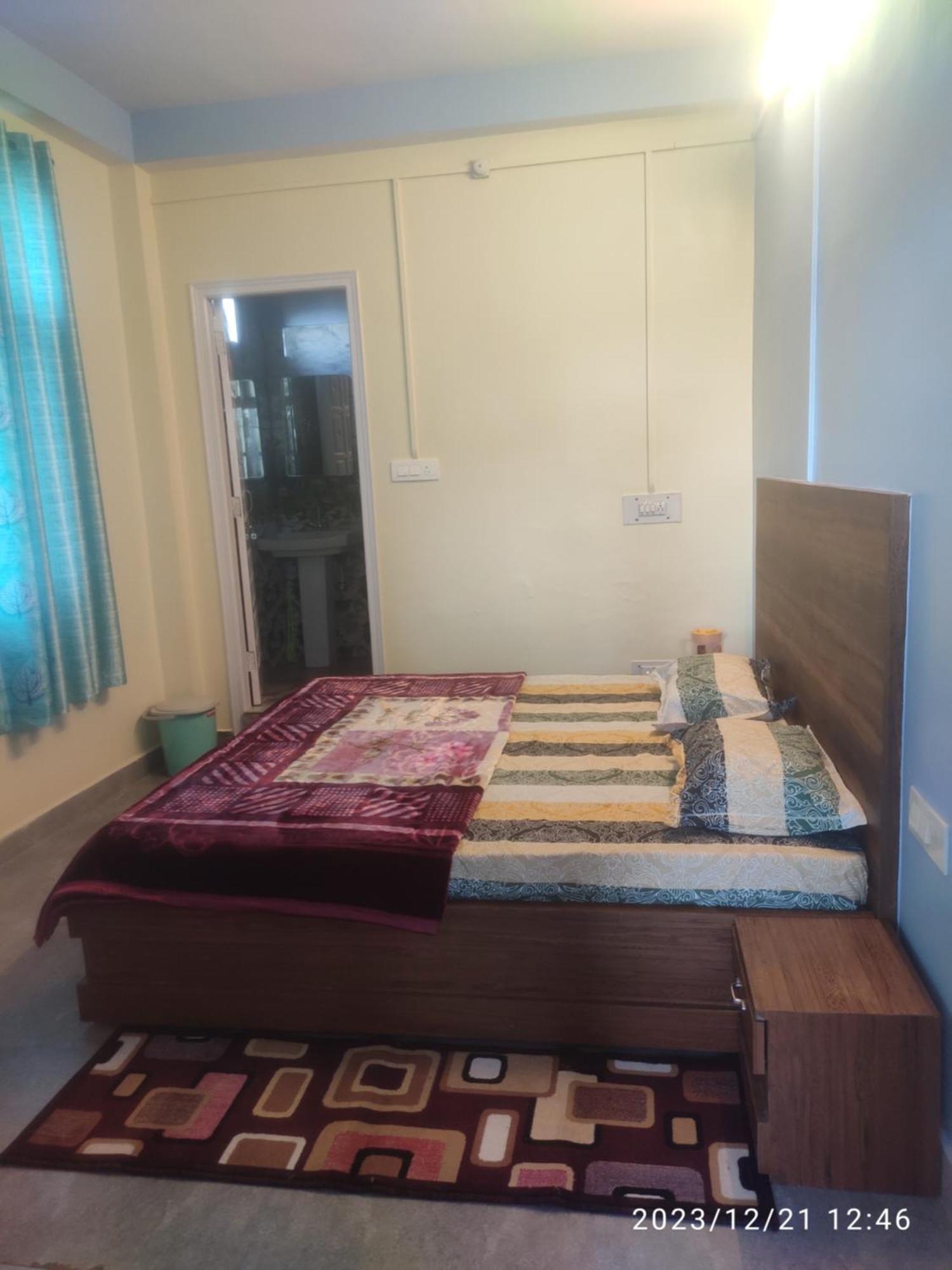 Tree Valley Homestay Chail Zewnętrze zdjęcie