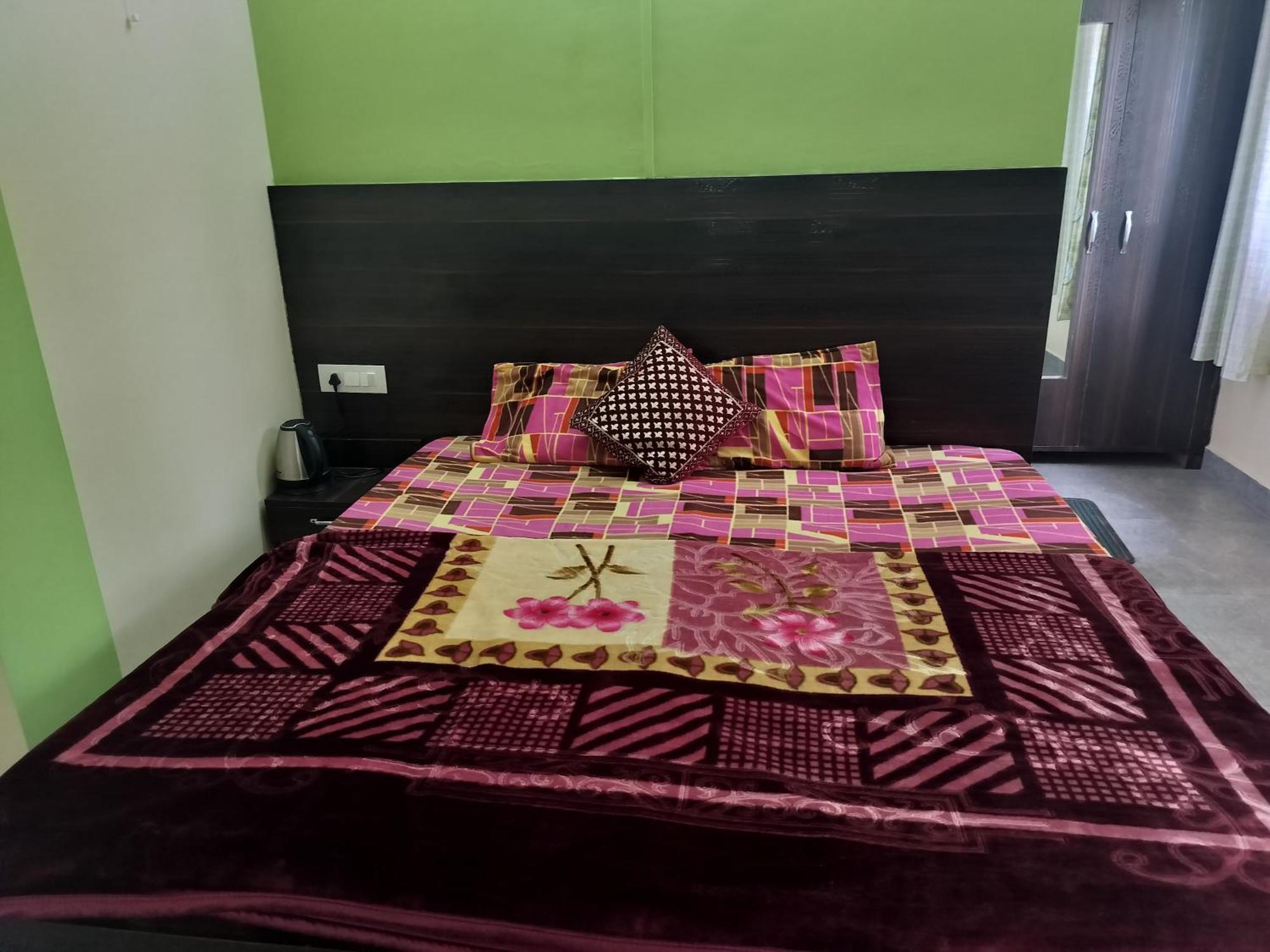 Tree Valley Homestay Chail Zewnętrze zdjęcie