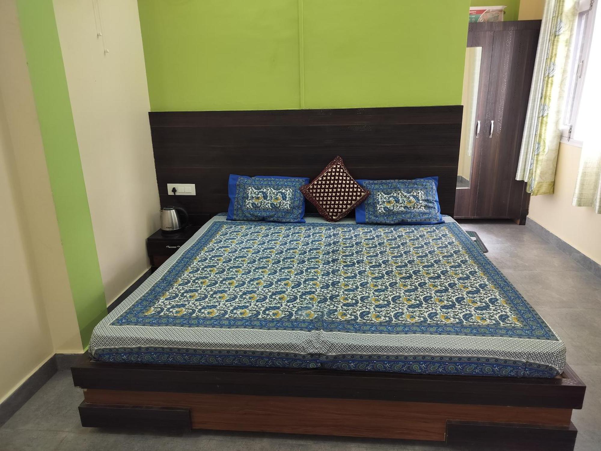 Tree Valley Homestay Chail Zewnętrze zdjęcie